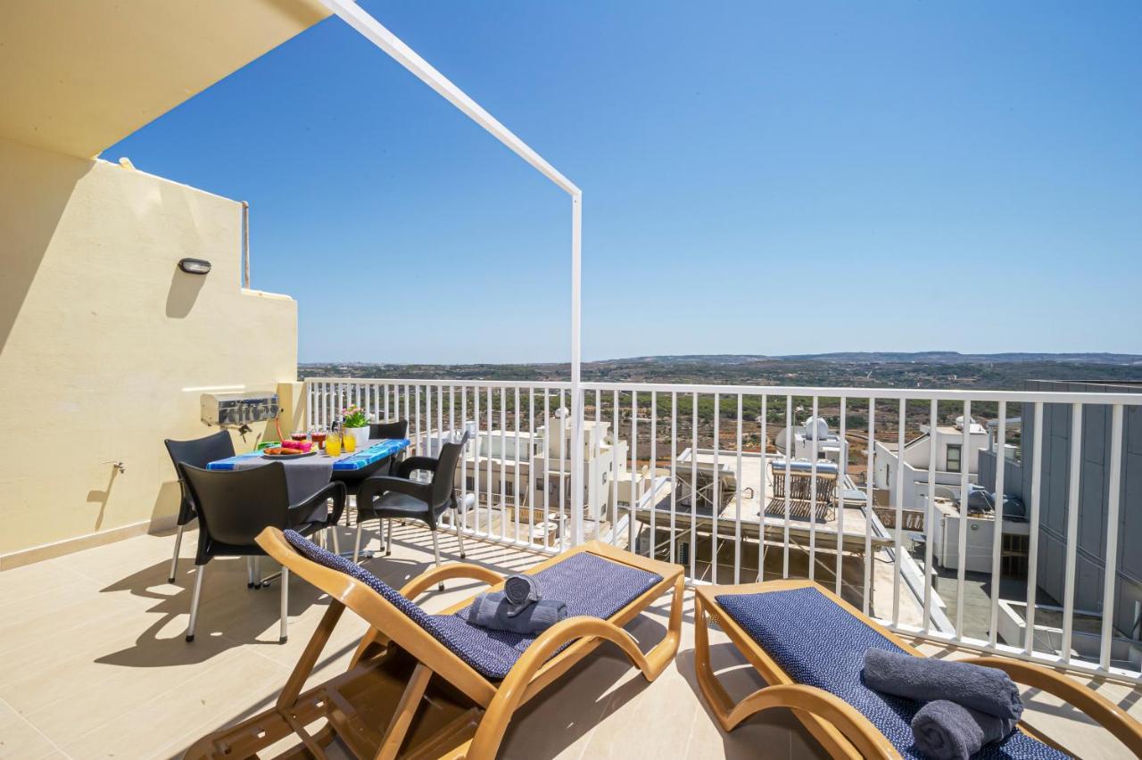Summer Breeze Apartment With Terrace With Panoramic Views - By Getawaysmalta Mellieha Exterior photo