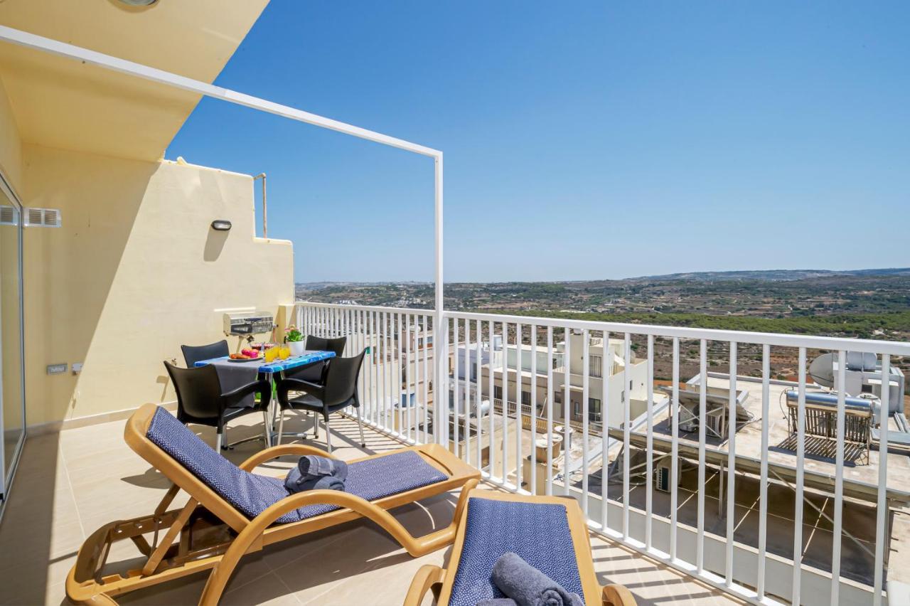 Summer Breeze Apartment With Terrace With Panoramic Views - By Getawaysmalta Mellieha Exterior photo