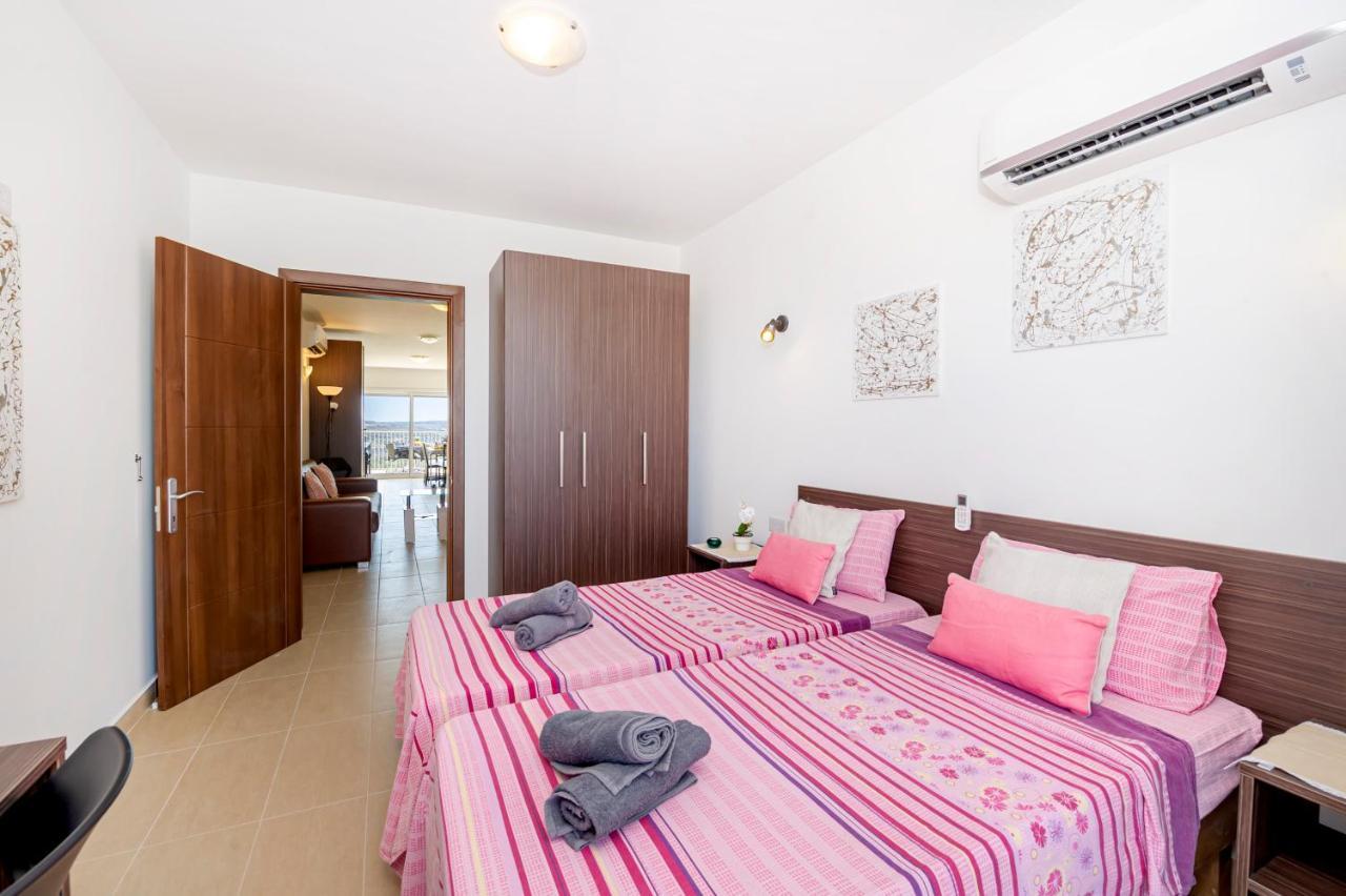 Summer Breeze Apartment With Terrace With Panoramic Views - By Getawaysmalta Mellieha Exterior photo